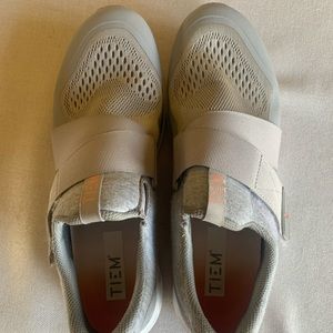 Grey Tiems with SPD clips size 9.5